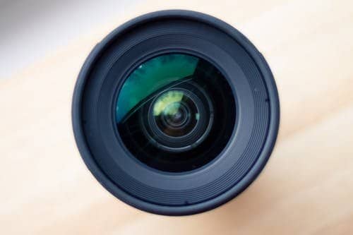 Smartphone Camera Terms Explained, this picture is explaining about Aperture.